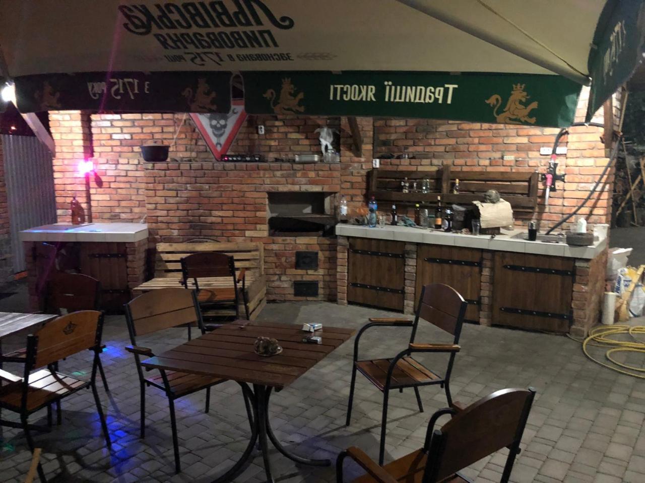 Biker's Pub מלון 4*